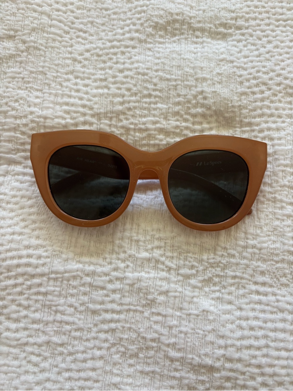 Le Specs Air Heart sunglasses
